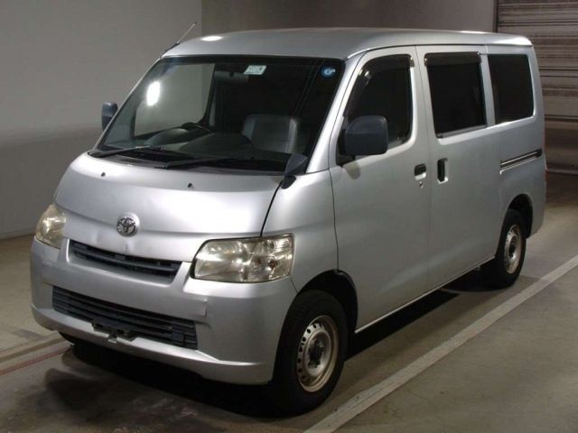 4332 Toyota Town ace van S402M 2011 г. (TAA Chubu)